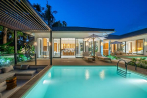Luxurious Brand-New Villa with Panoramic Jungle Views and Expansive Pool